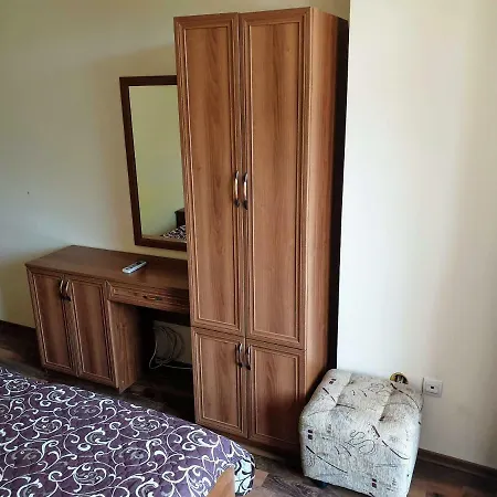 Seawave Apartcomplex 네세부르